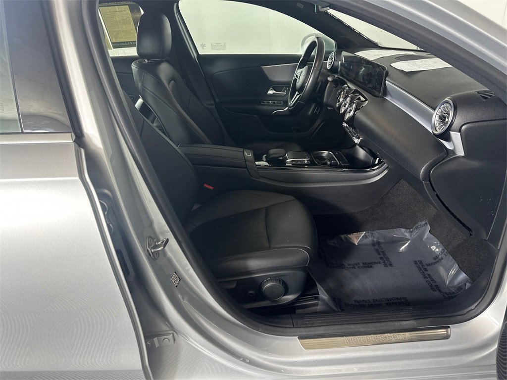 Certified 2022 Mercedes-Benz A 220 image 14