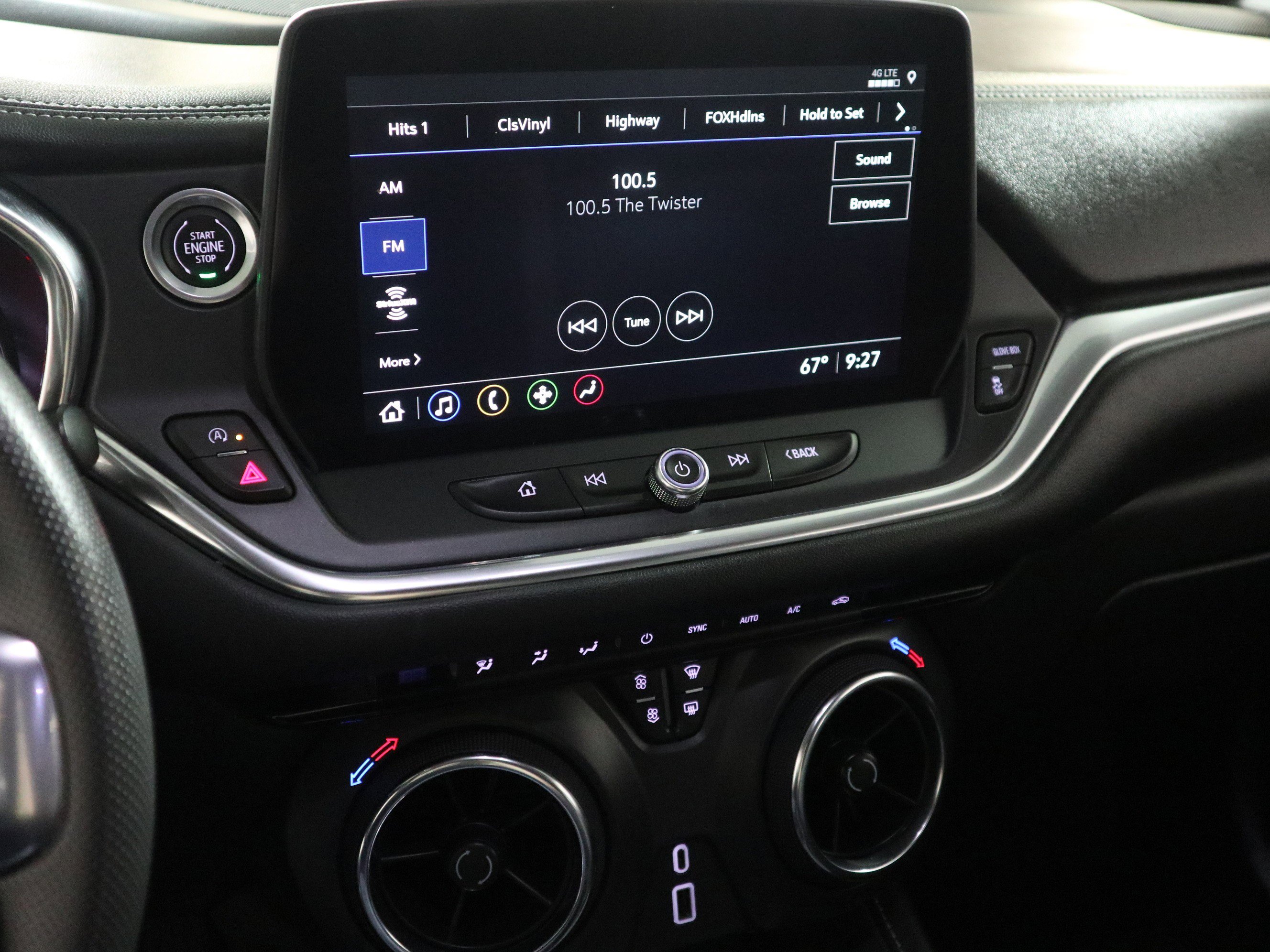 Used 2023 Chevrolet Blazer LT image 23