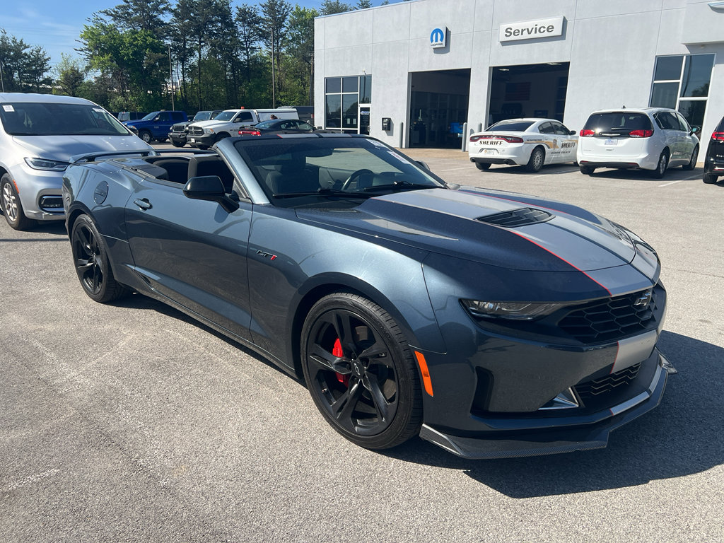 Used 2023 Chevrolet Camaro LT w/ RS Package image 6