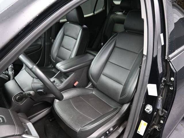 Used 2024 GMC Terrain SLT AWD/4WD image 17