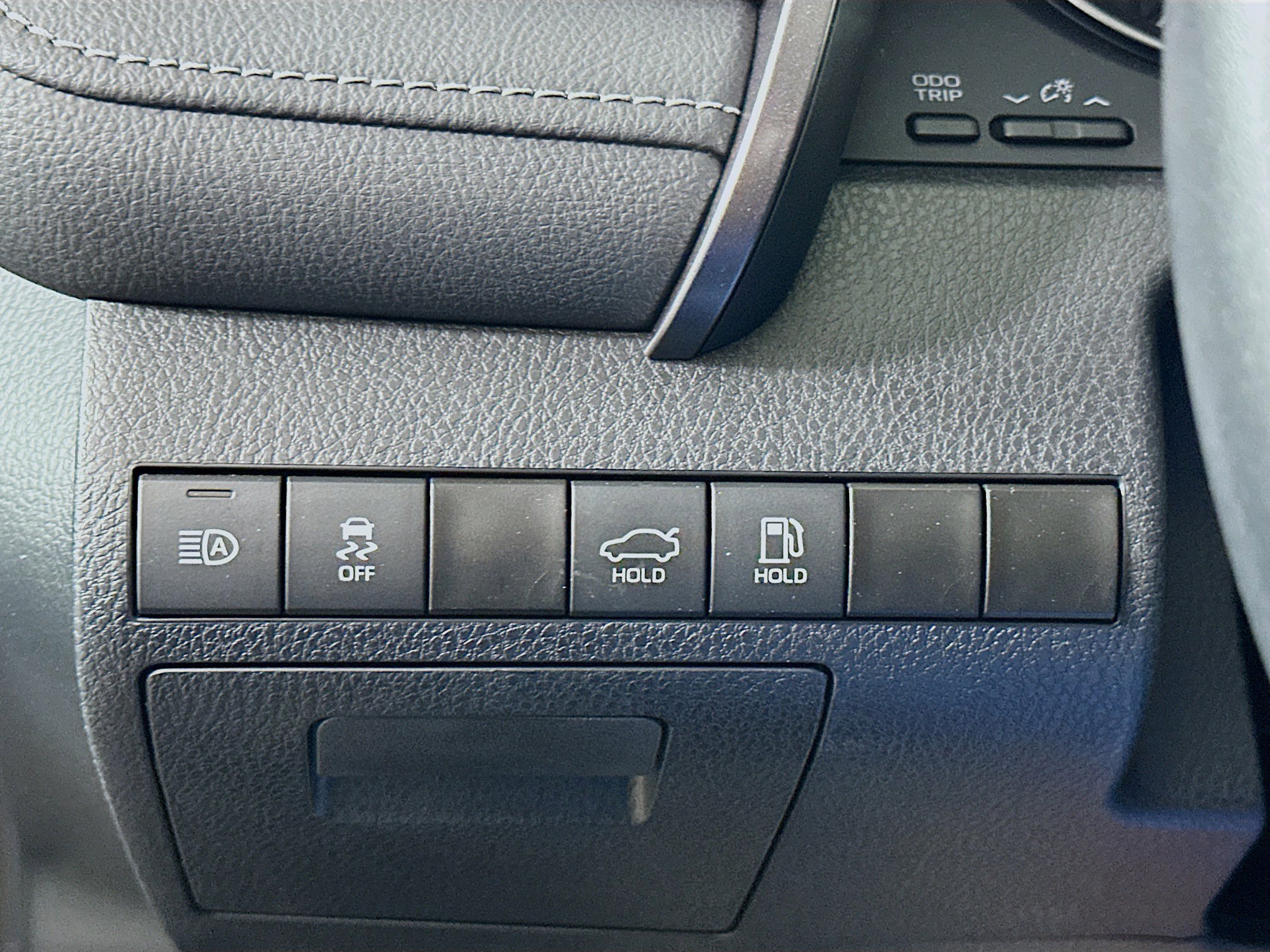 Used 2023 Toyota Camry SE FWD image 17