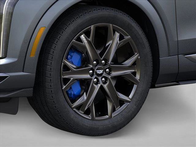 New 2026 Cadillac Optiq V w/ Magnus Launch Edition image 9