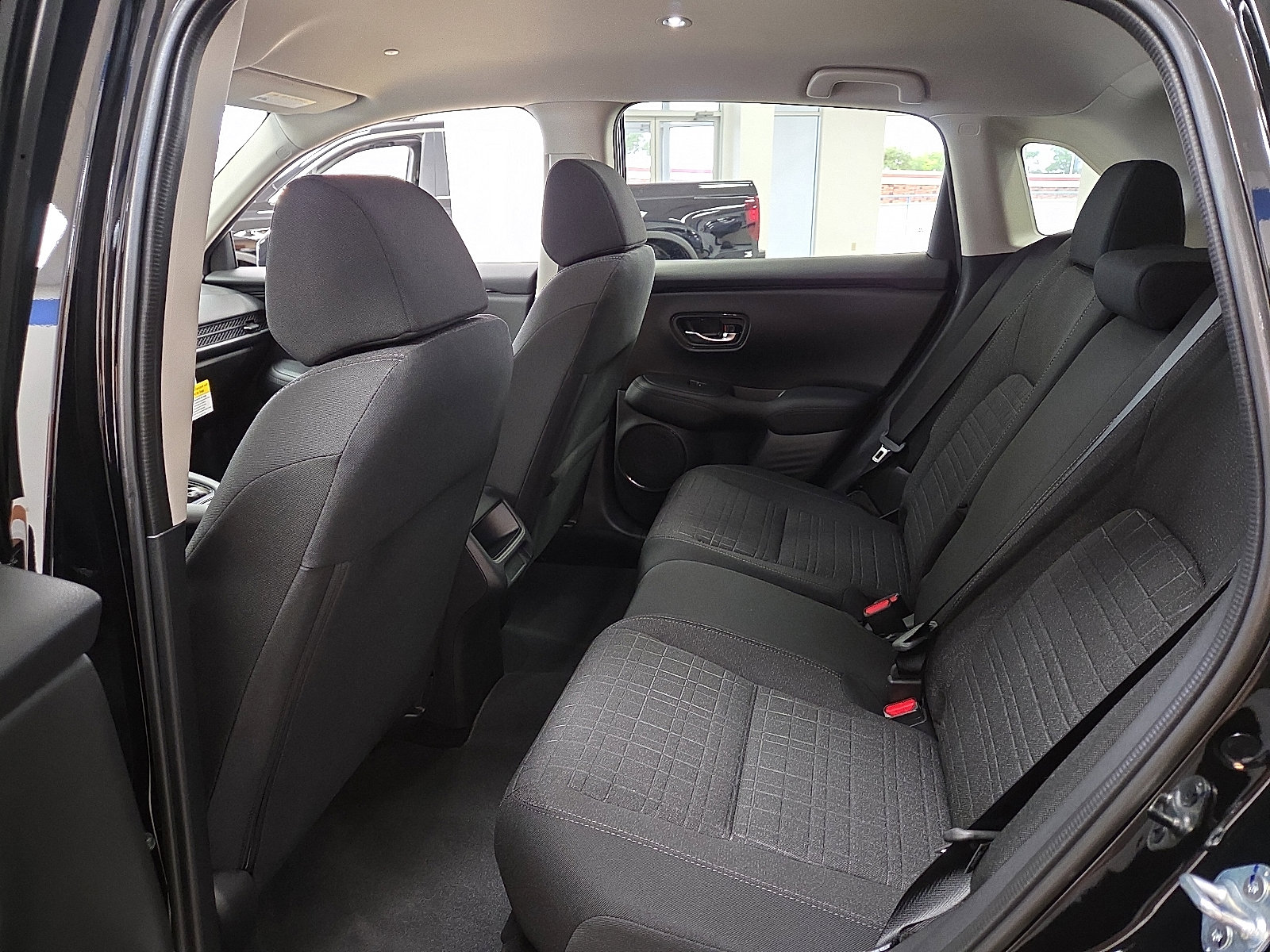 New 2026 Honda HR-V LX image 8