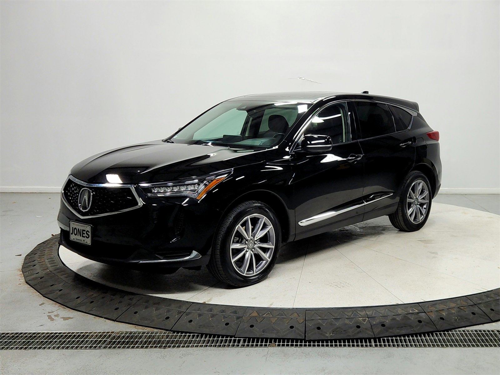 Used 2023 Acura RDX w/ Technology Package image 3