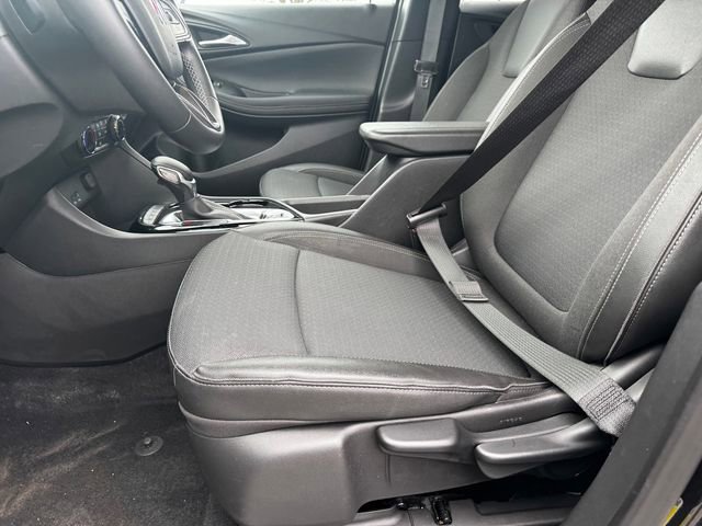 Used 2025 Buick Encore GX Preferred image 21