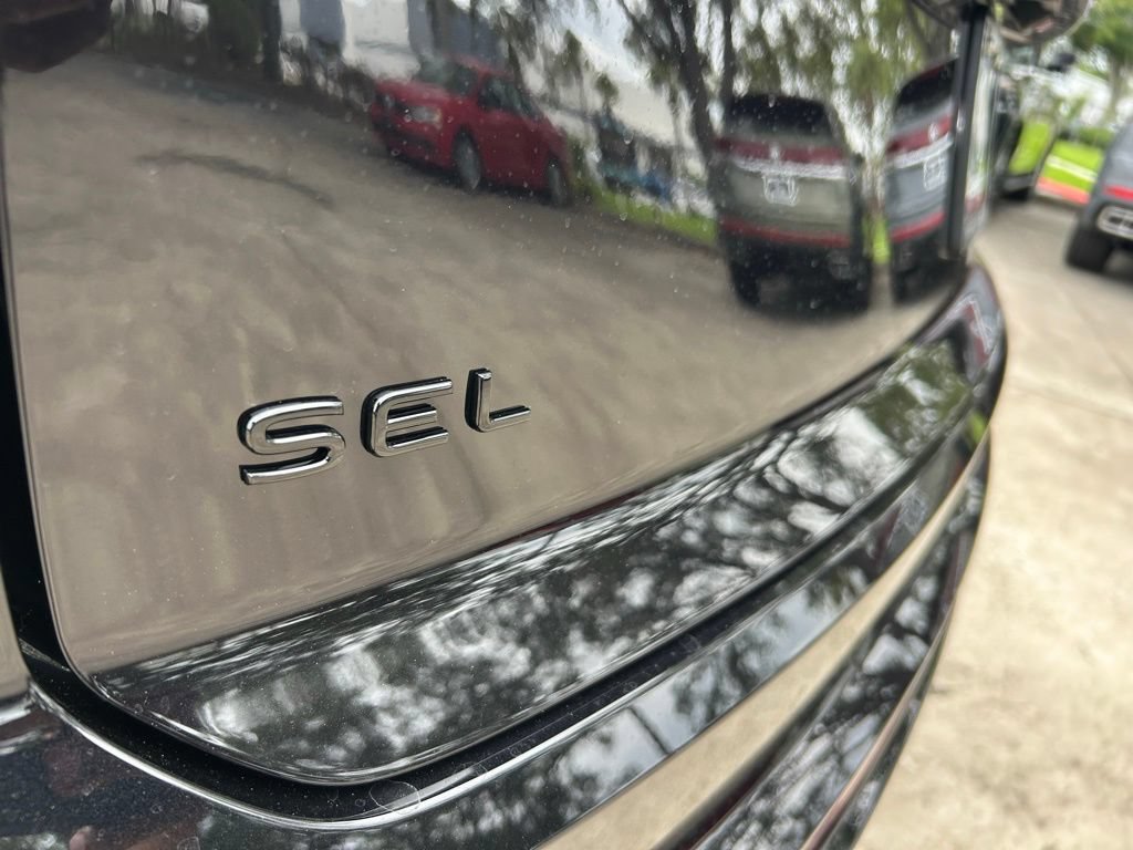 New 2026 Volkswagen Atlas Cross Sport SEL R-Line AWD/4WD image 30