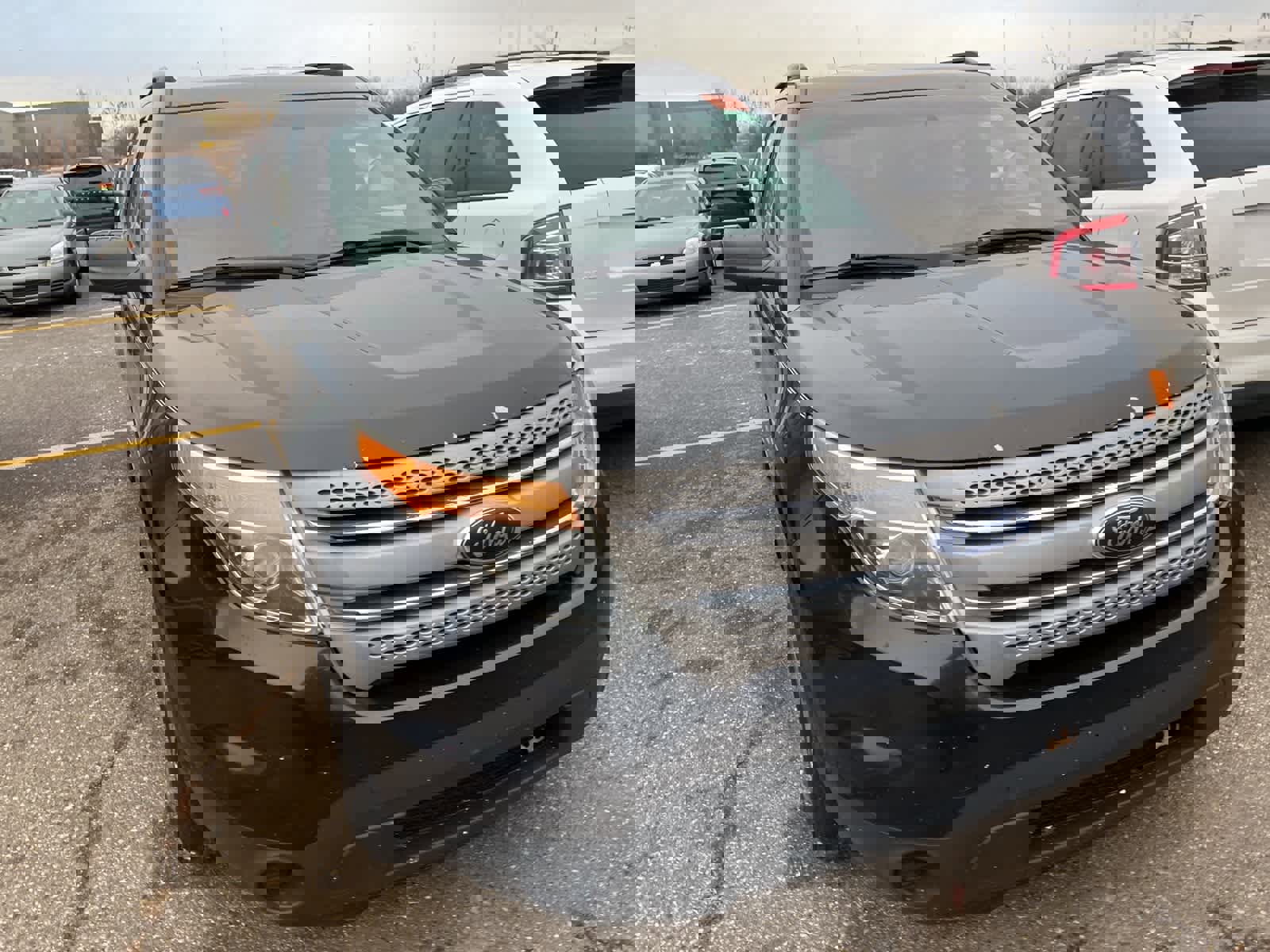 Used 2013 Ford Explorer 4WD w/ Class III Trailer Tow Pkg image 23