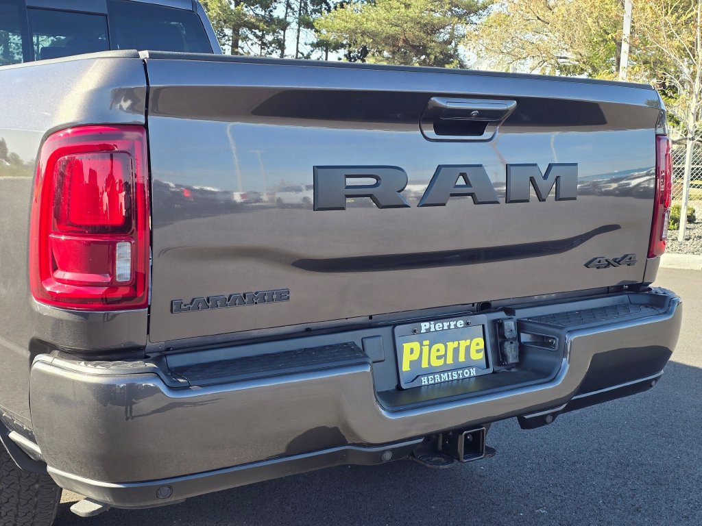 New 2026 RAM 3500 Laramie AWD/4WD image 7