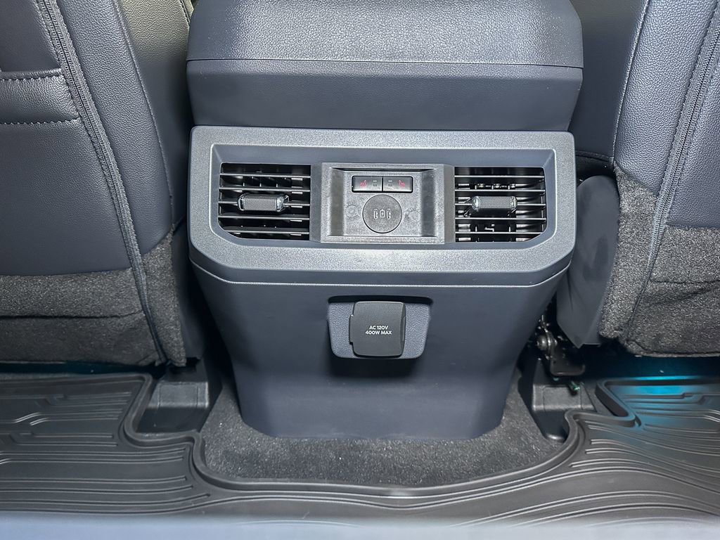 New 2026 Ford F250 Lariat image 23