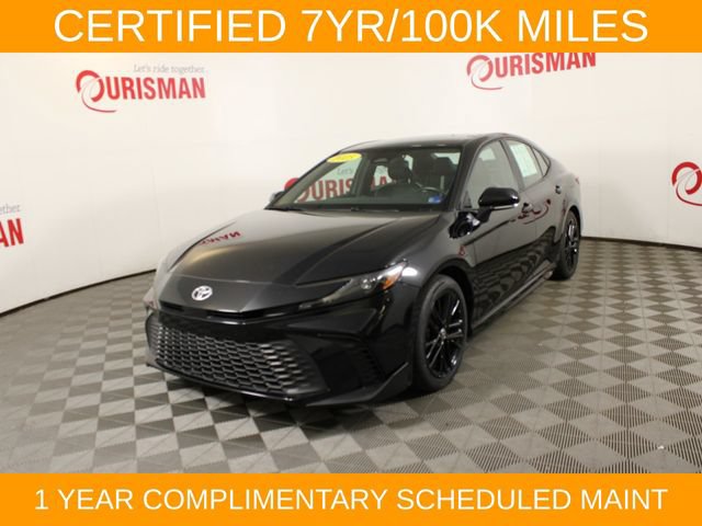 Used 2025 Toyota Camry SE