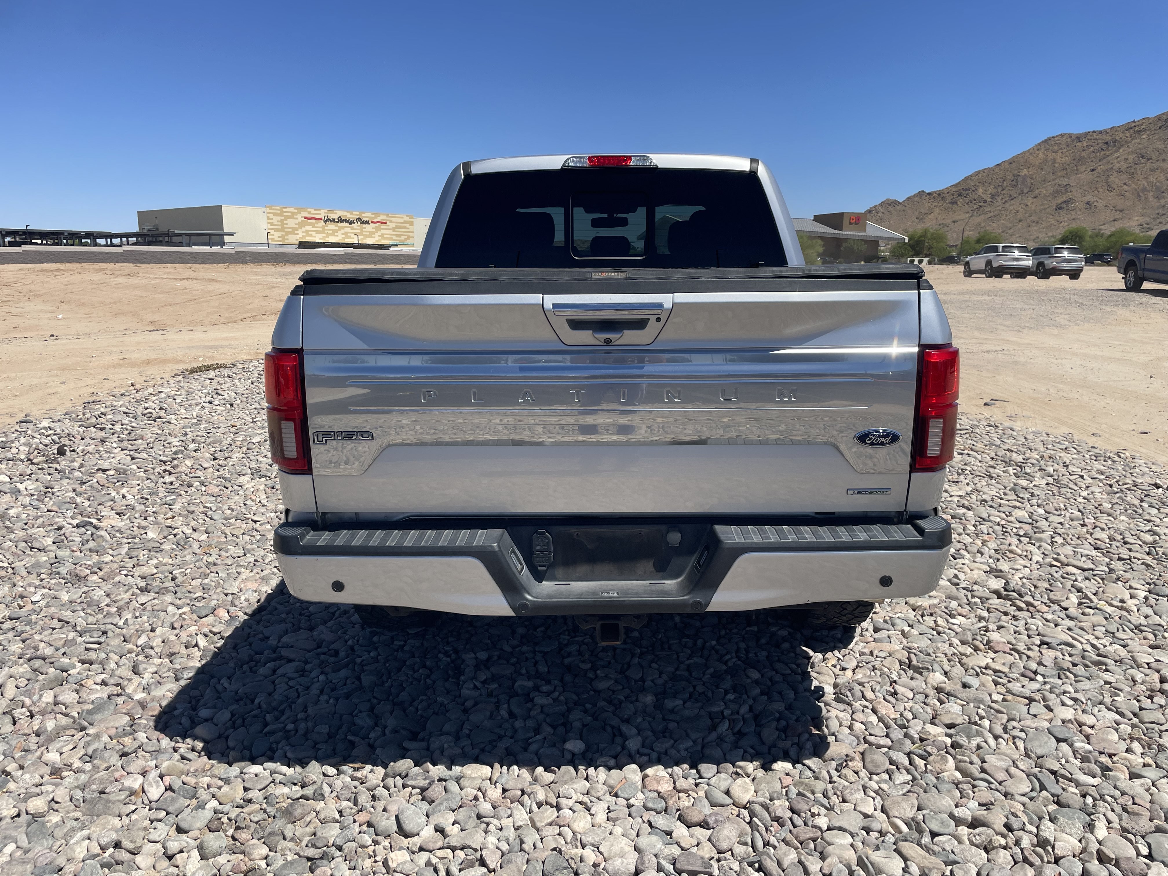 Used 2018 Ford F150 Platinum w/ Equipment Group 701A Luxury AWD/4WD image 4