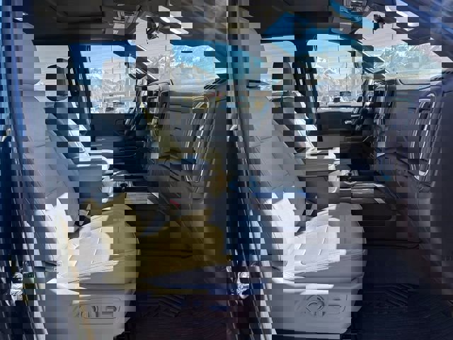 Used 2020 Chevrolet Silverado 3500 LTZ w/ LTZ Premium Package image 17