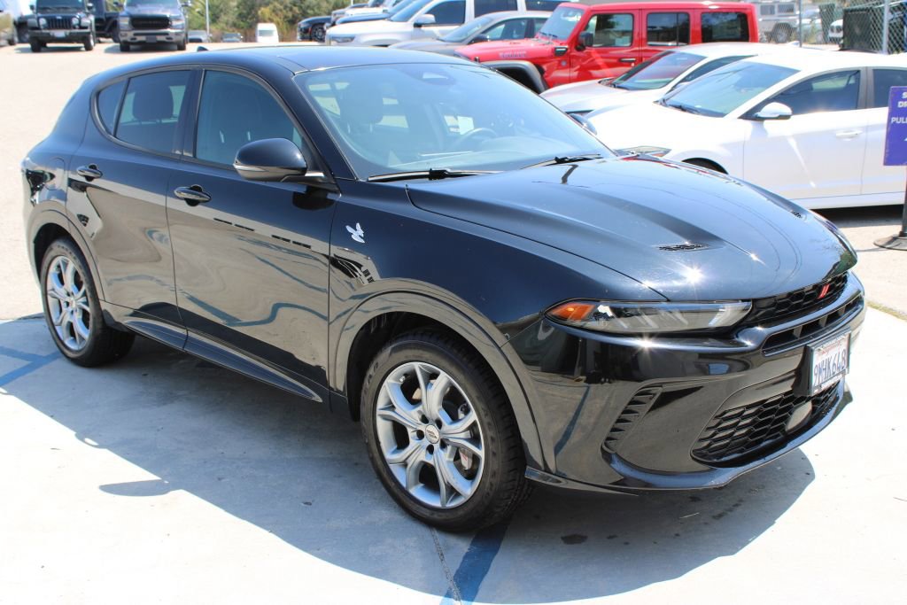 Used 2024 Dodge Hornet R/T Plus AWD/4WD image 3