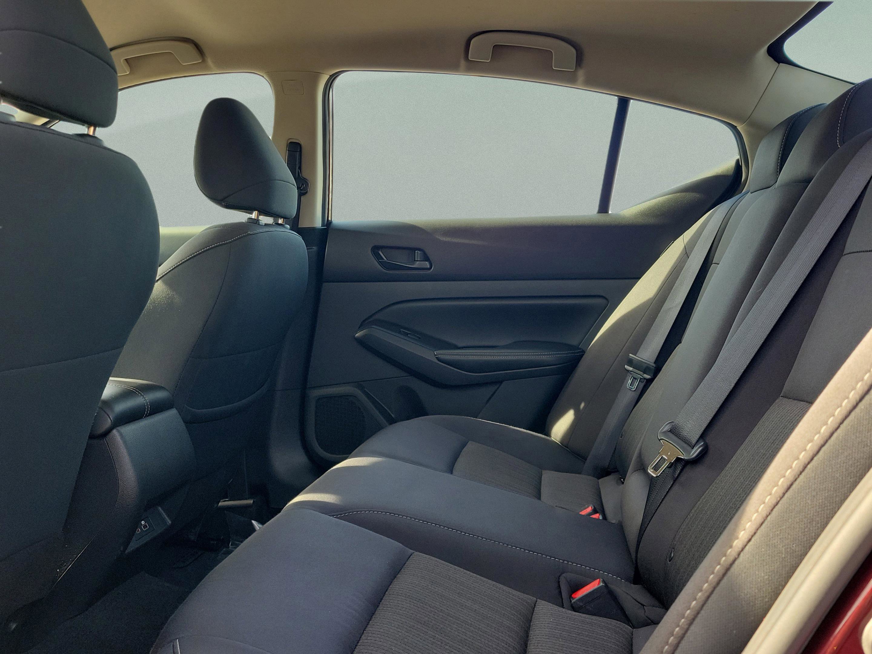 Certified 2024 Nissan Altima 2.5 SV image 29