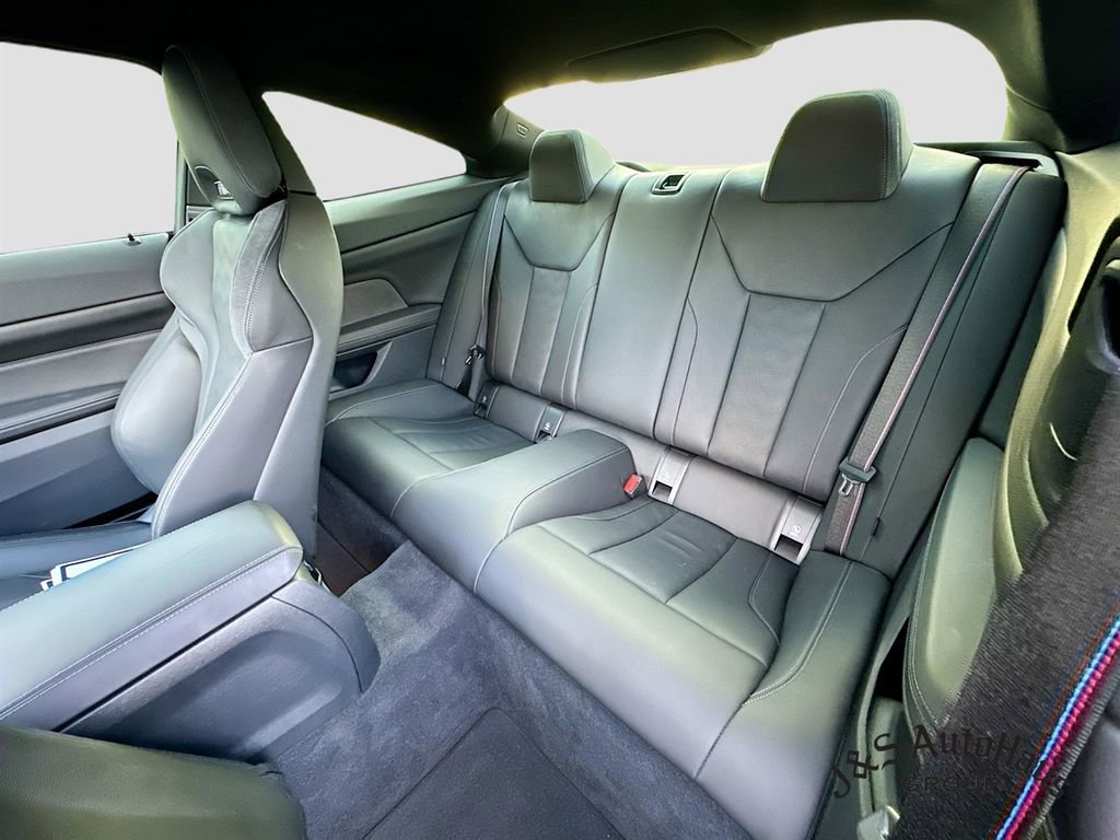 Used 2022 BMW M4 Competition w/ Executive Package RWD image 26