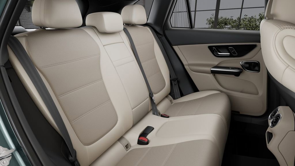 New 2026 Mercedes-Benz GLC 300 image 40
