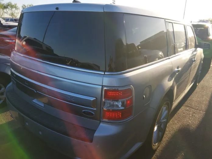 Used 2018 Ford Flex Limited FWD image 2