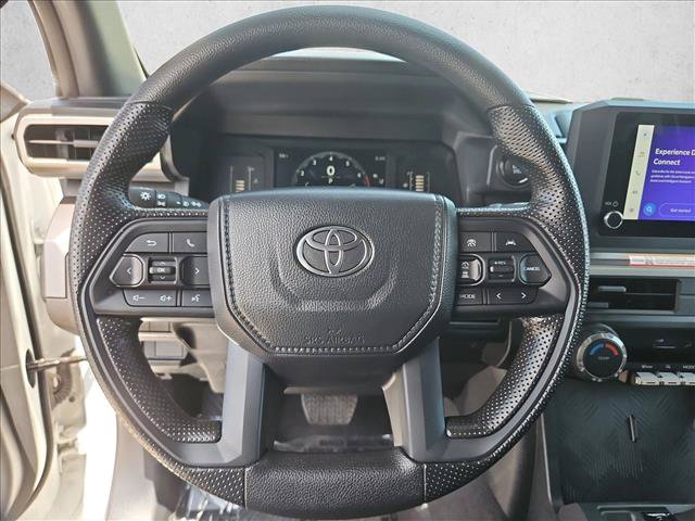 Certified 2025 Toyota Tacoma SR5 AWD/4WD image 13