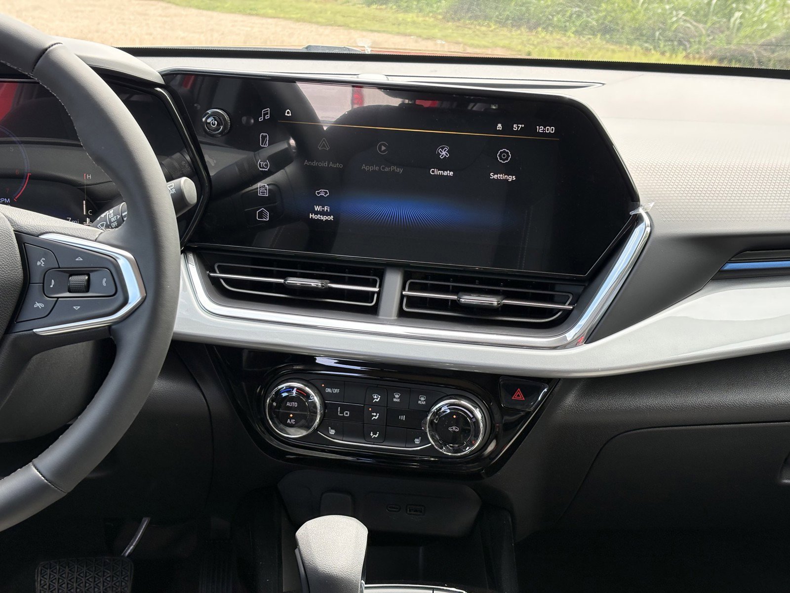 New 2026 Chevrolet Trax LT w/ Driver Confidence Package FWD image 16