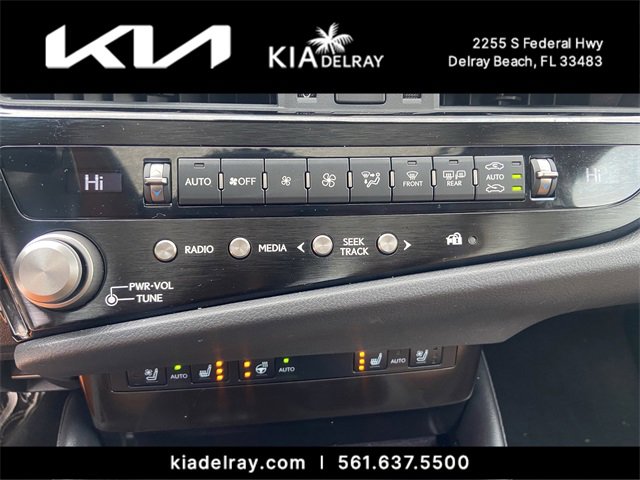 Used 2023 Lexus ES 300h w/ Premium Package image 21