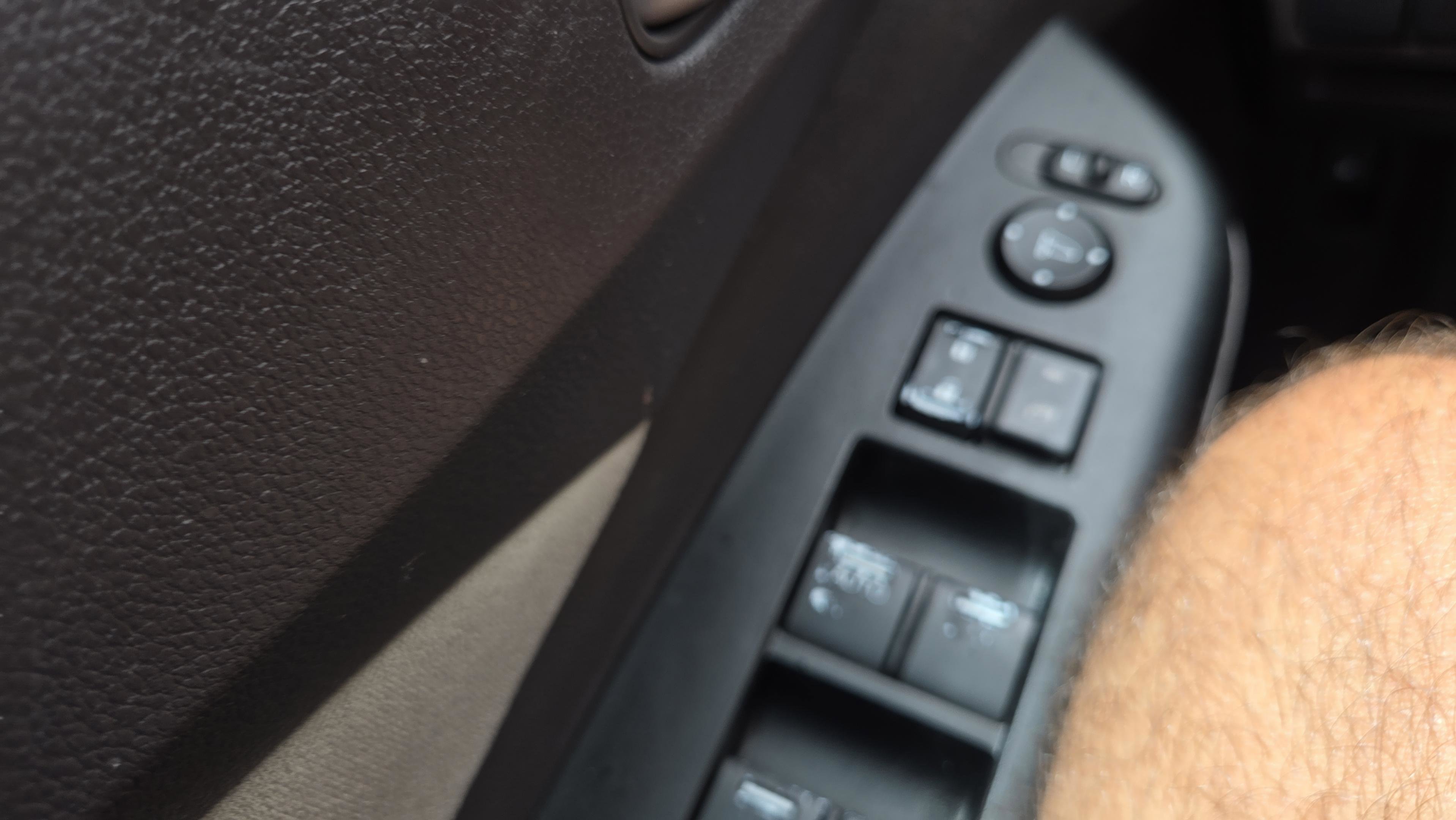 Used 2013 Honda CR-V EX image 36