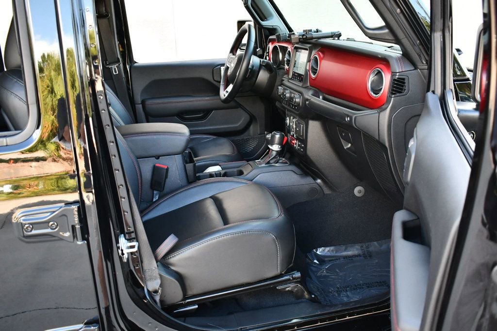 Used 2021 Jeep Gladiator Rubicon w/ Dual Top Group image 49