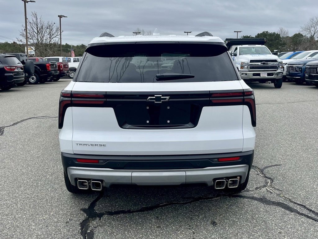 New 2026 Chevrolet Traverse LT image 4