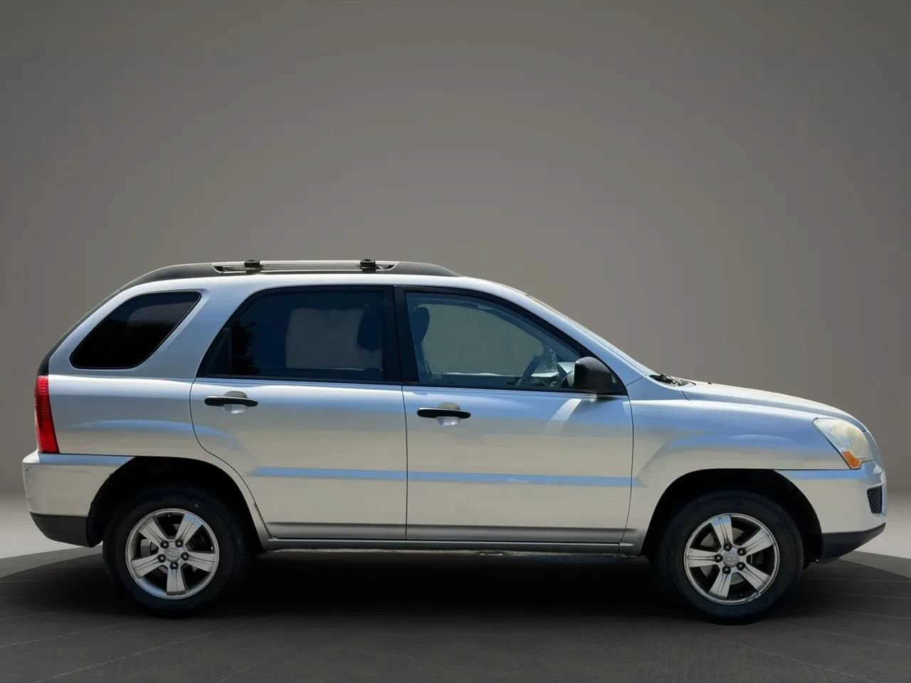 Used 2010 Kia Sportage LX FWD image 9
