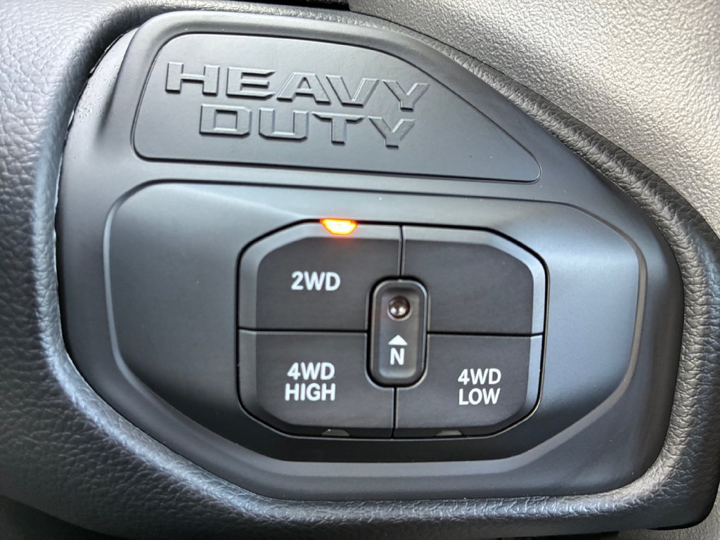 New 2027 RAM 3500 Laramie AWD/4WD image 10