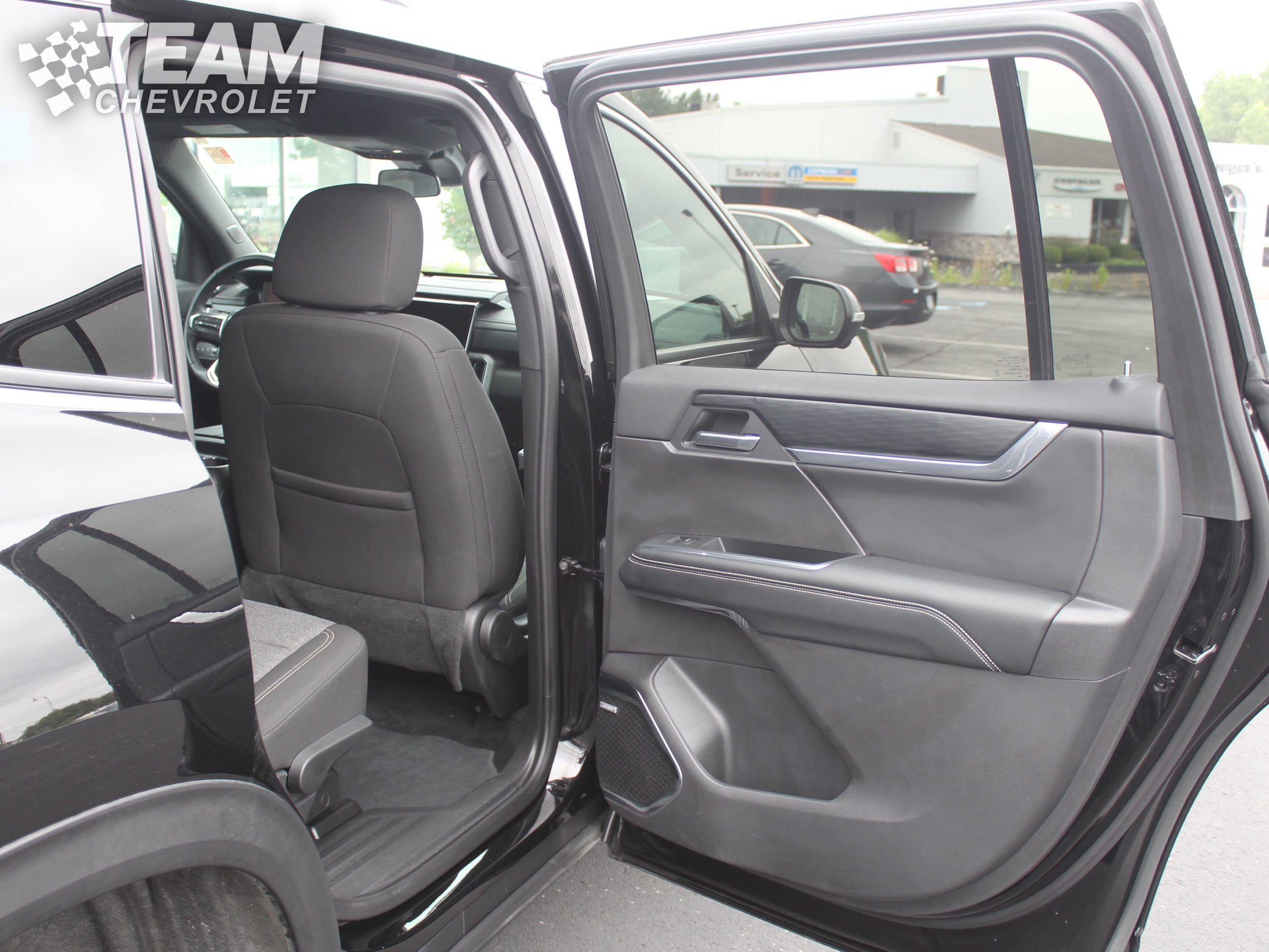 Certified 2025 GMC Acadia Elevation AWD/4WD image 22