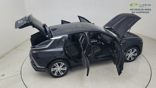 Used 2024 Cadillac Lyriq Tech RWD image 83