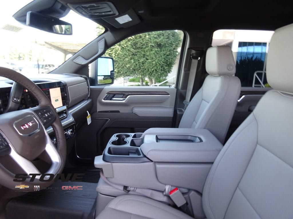 New 2026 GMC Sierra 2500 SLT AWD/4WD image 13