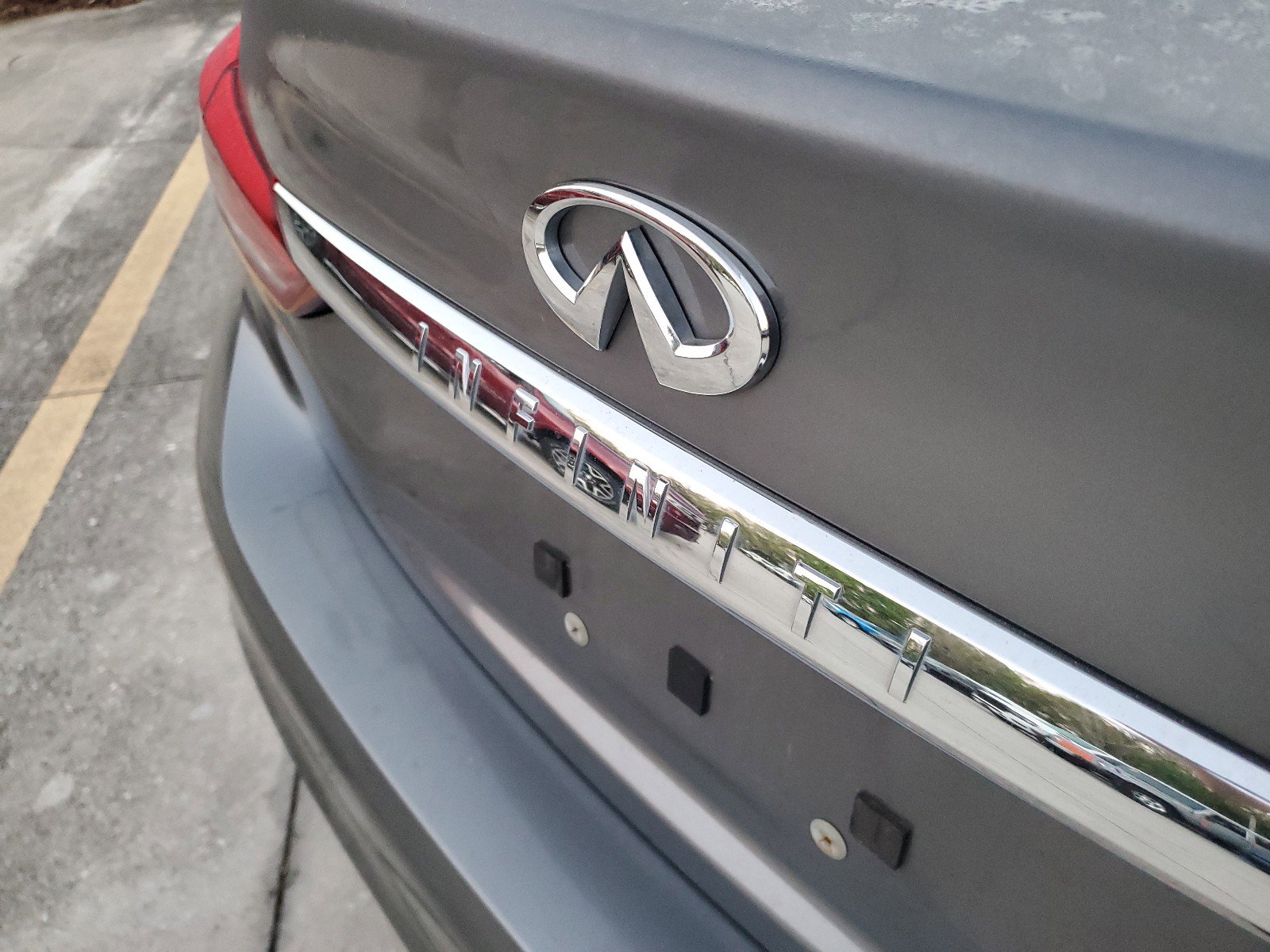 Used 2018 INFINITI Q50 Red Sport 400 w/ Sensory Package (Sport) image 7