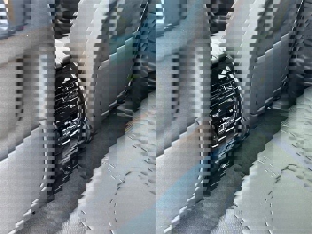 Used 2023 BMW X5 sDrive40i image 15