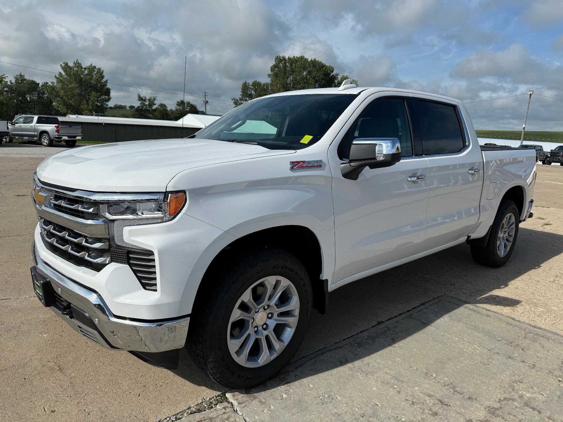 New 2025 Chevrolet Silverado 1500 LTZ image 5