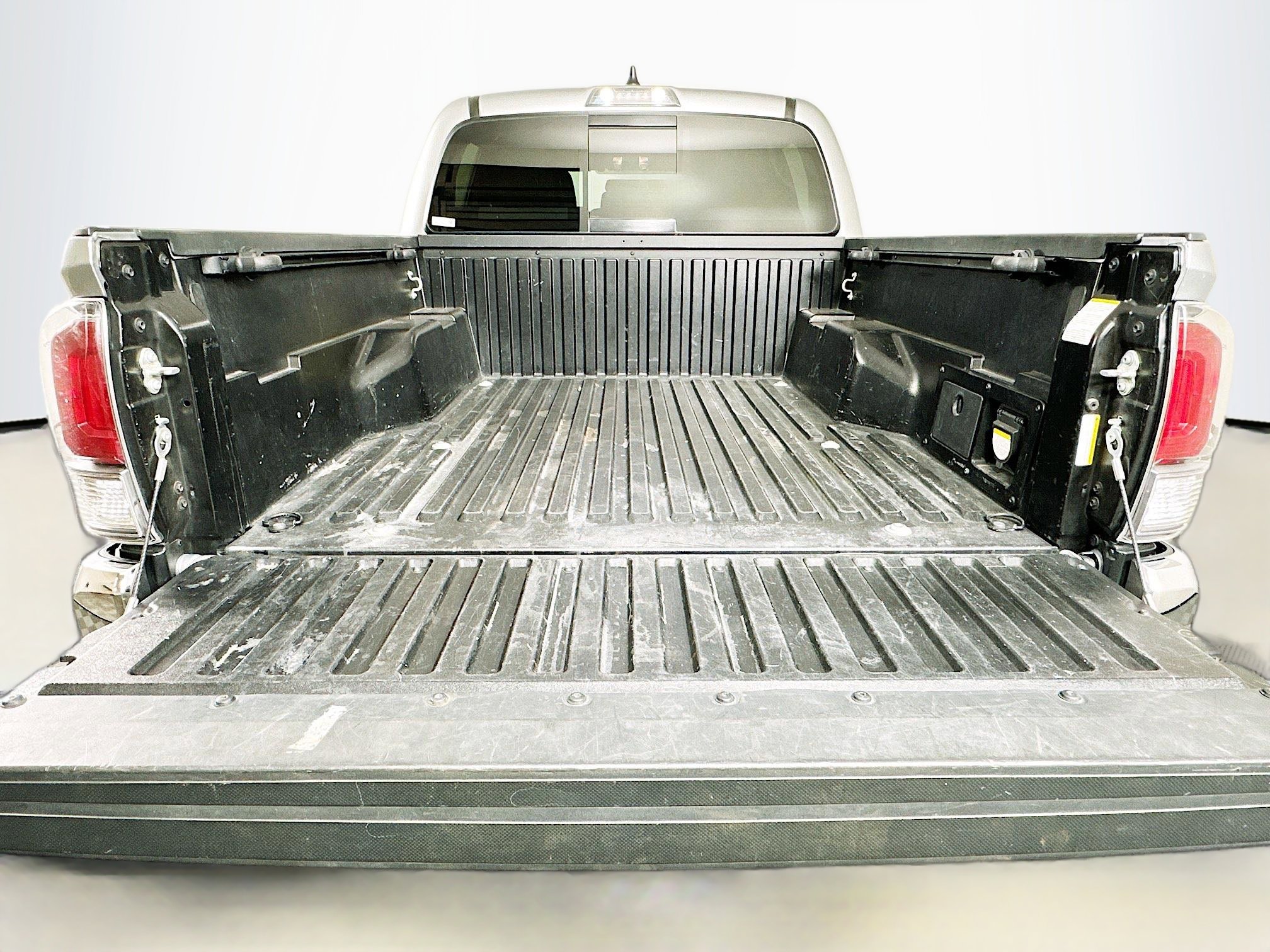 Used 2023 Toyota Tacoma TRD Off-Road image 26