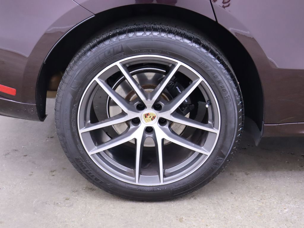 New 2024 Porsche Macan image 15