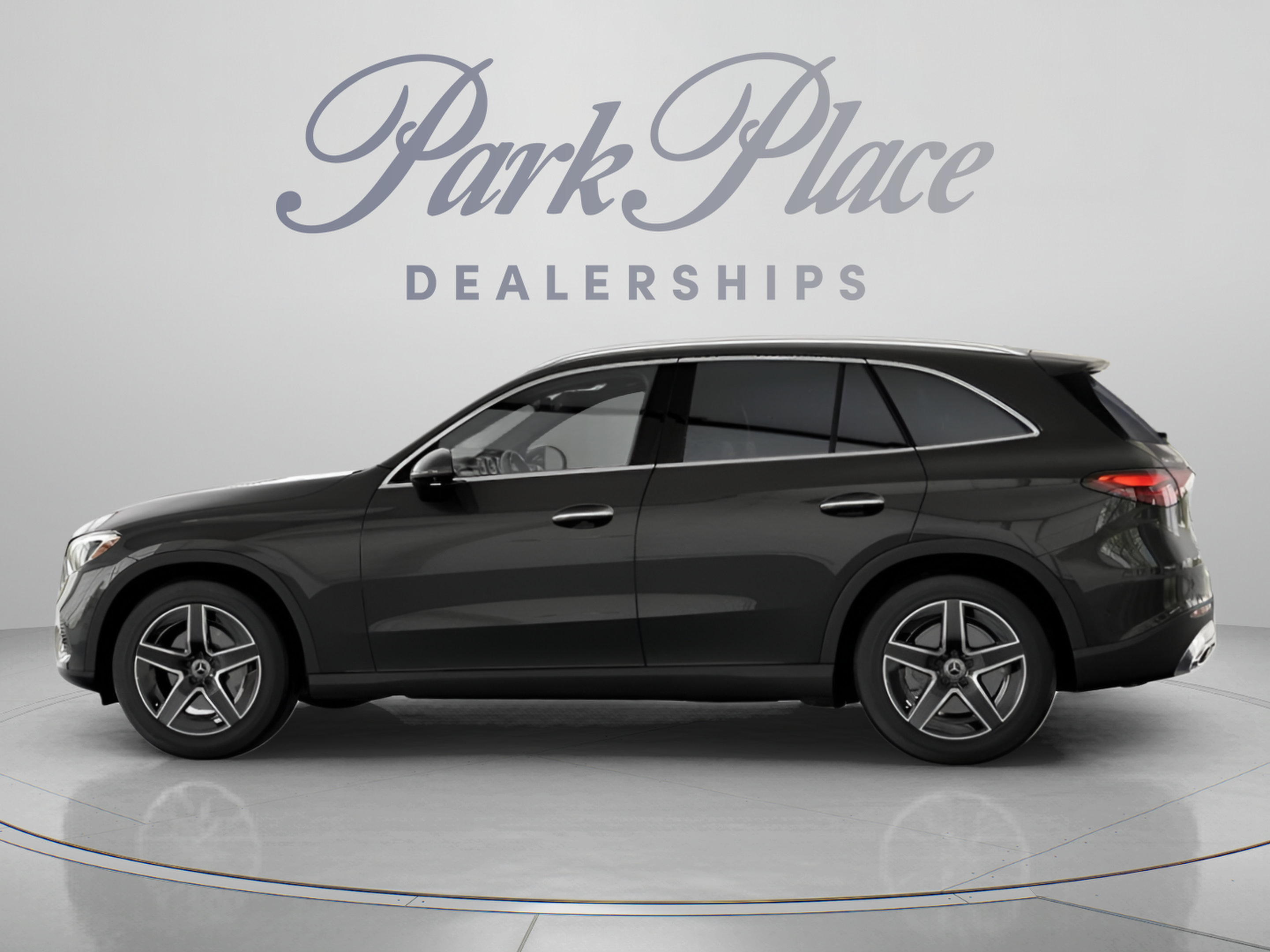 Used 2026 Mercedes-Benz GLC 300 image 8
