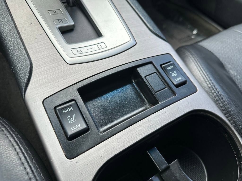 Used 2012 Subaru Outback 2.5i Limited AWD/4WD image 18