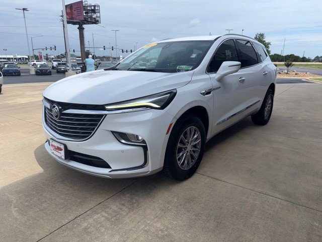 Used 2022 Buick Enclave Premium FWD image 5