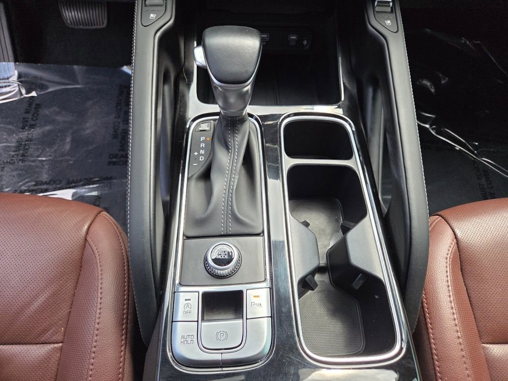 Used 2024 Kia Telluride EX w/ EX Captain's Chair Package FWD image 28