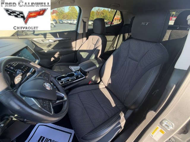 Used 2023 Buick Envision Preferred FWD image 24