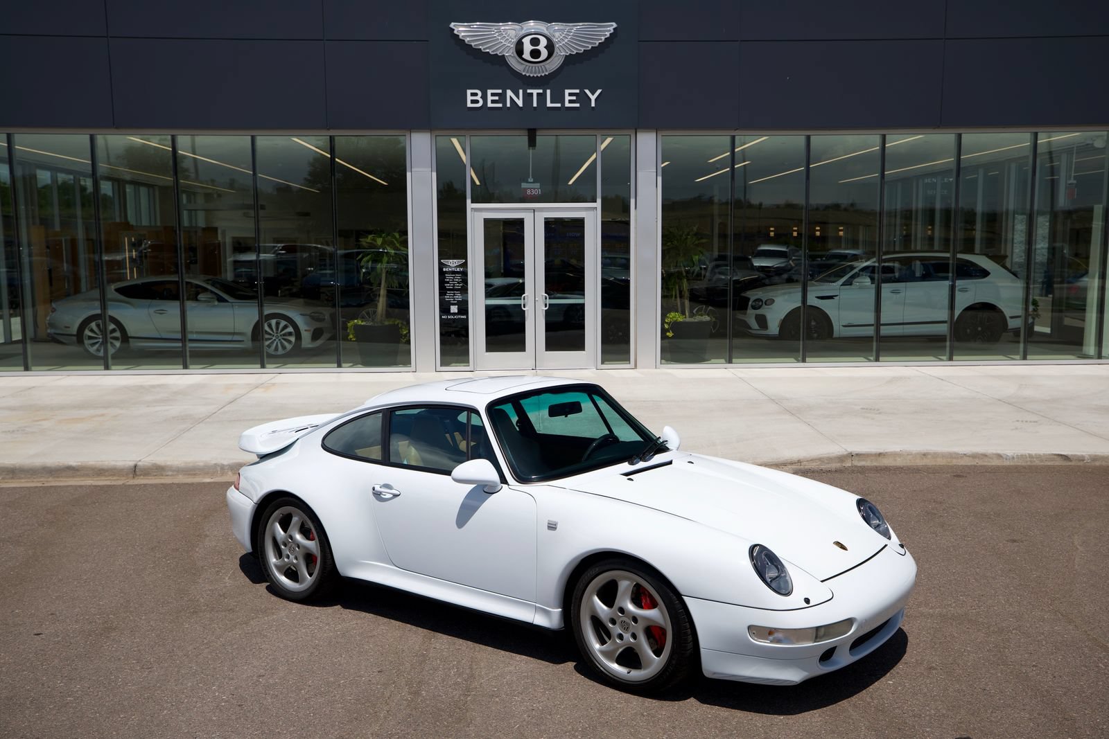 Used 1997 Porsche 911 Turbo AWD/4WD image 15