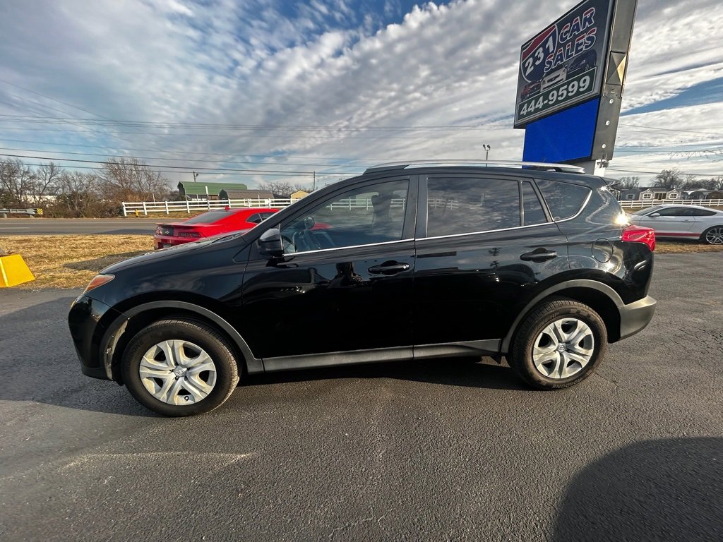 Used 2015 Toyota RAV4 LE image 6