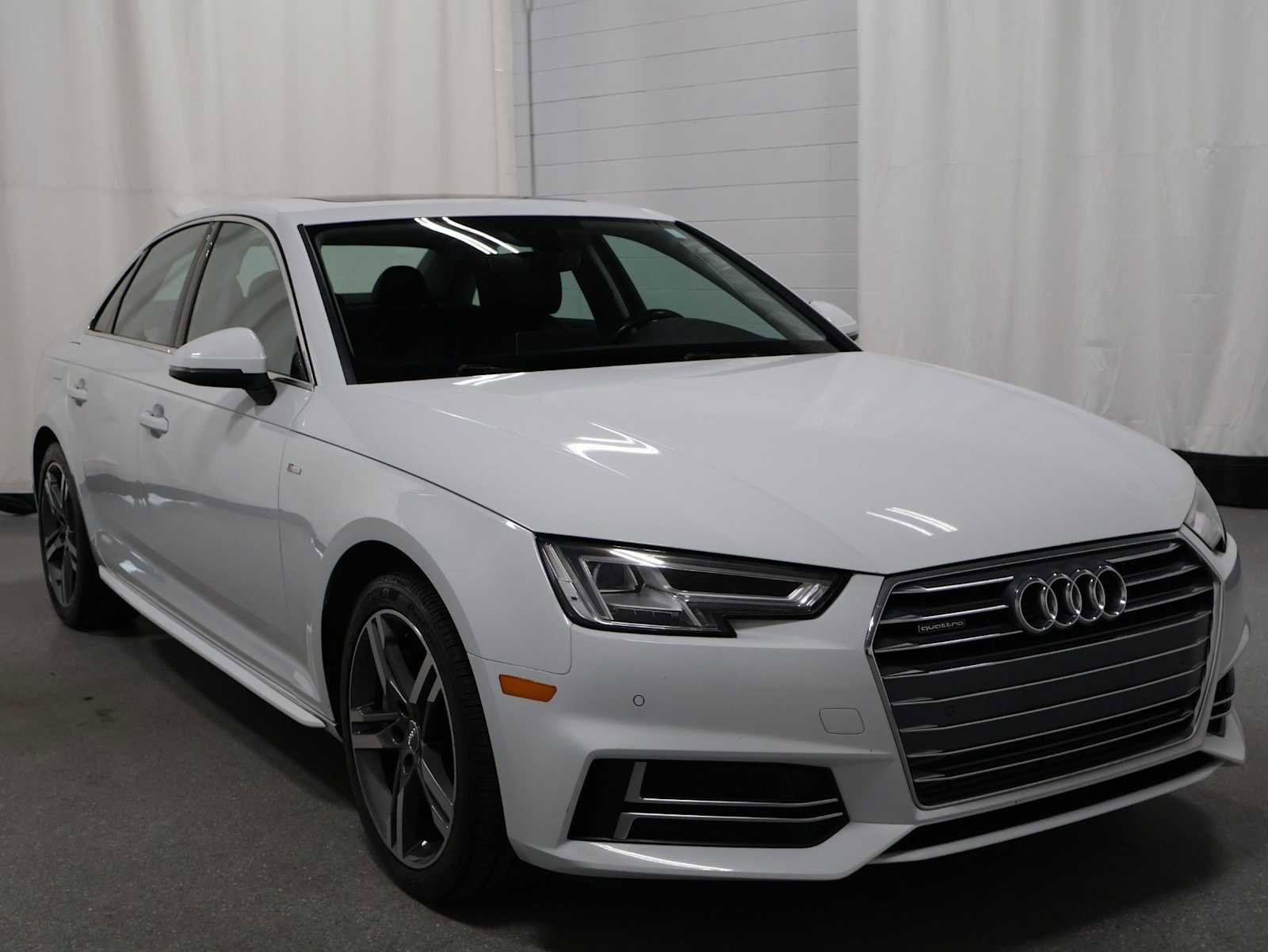 Used 2018 Audi A4 2.0T Premium Plus w/ Premium Plus Package AWD/4WD image 11