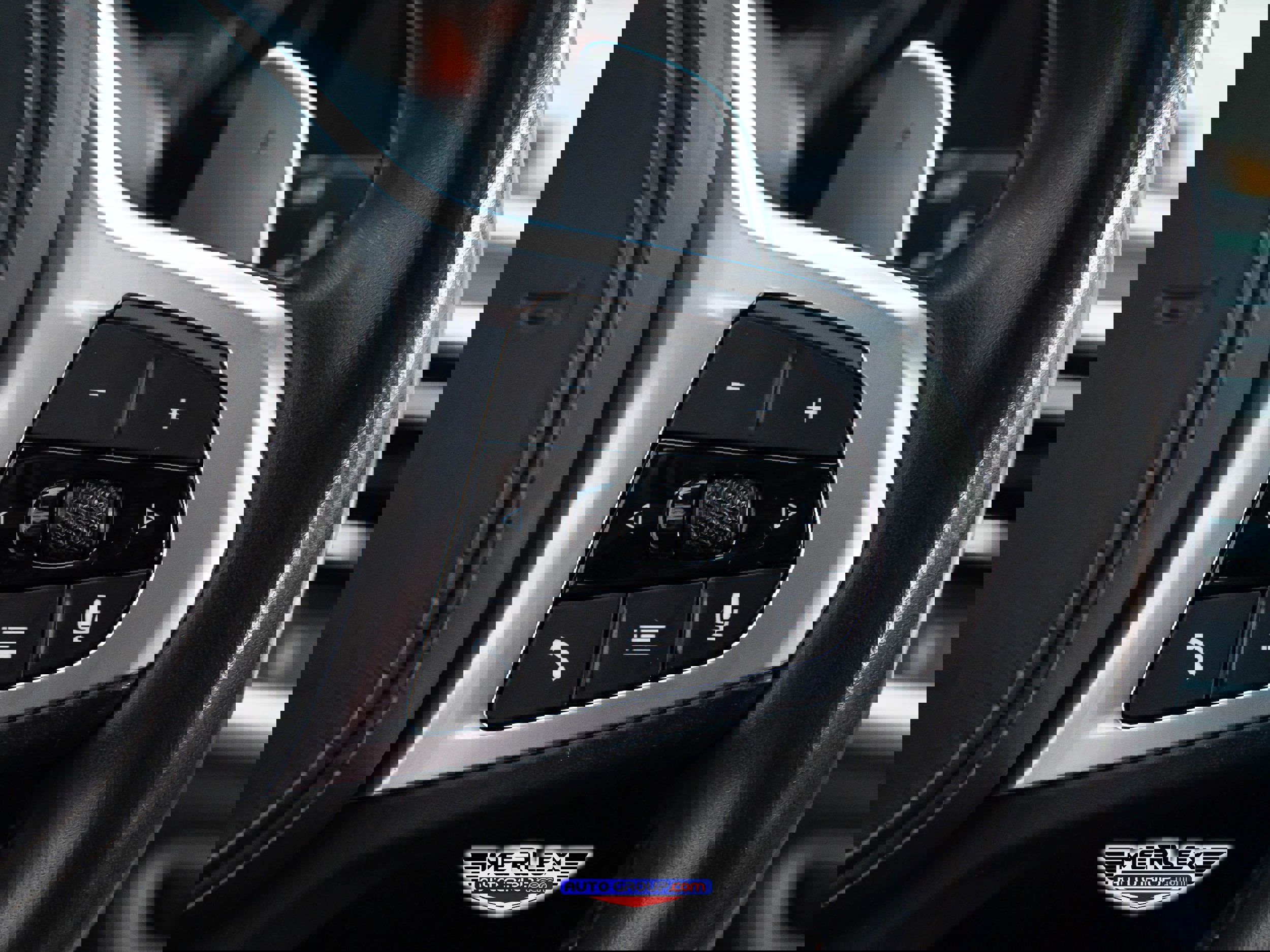 Used 2020 BMW X7 M50i image 28