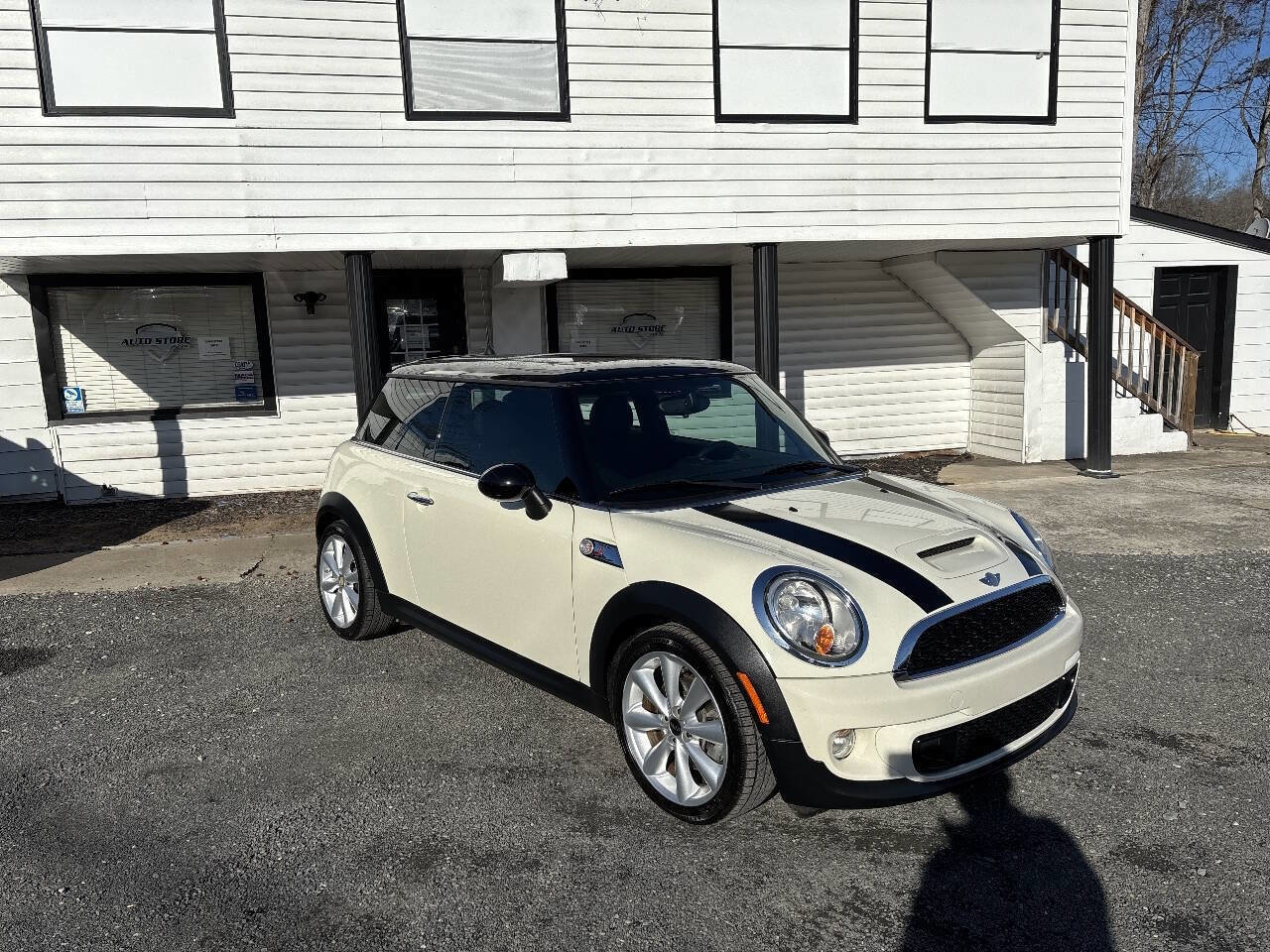 Used 2011 MINI Cooper S image 4