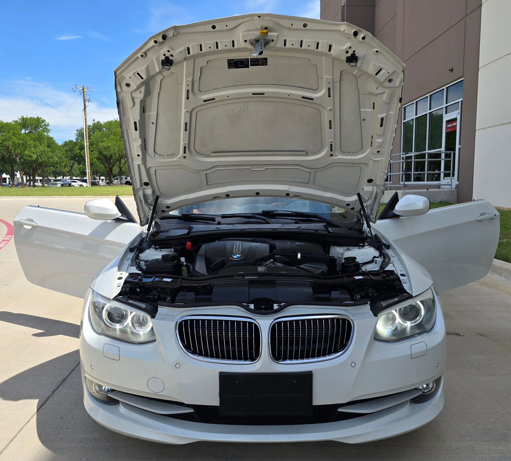 Used 2013 BMW 335i Convertible RWD image 15