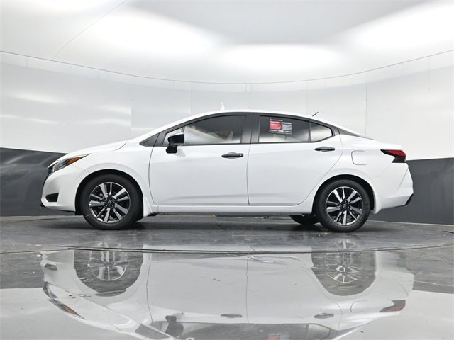 Used 2025 Nissan Versa S w/ S Plus Package image 51