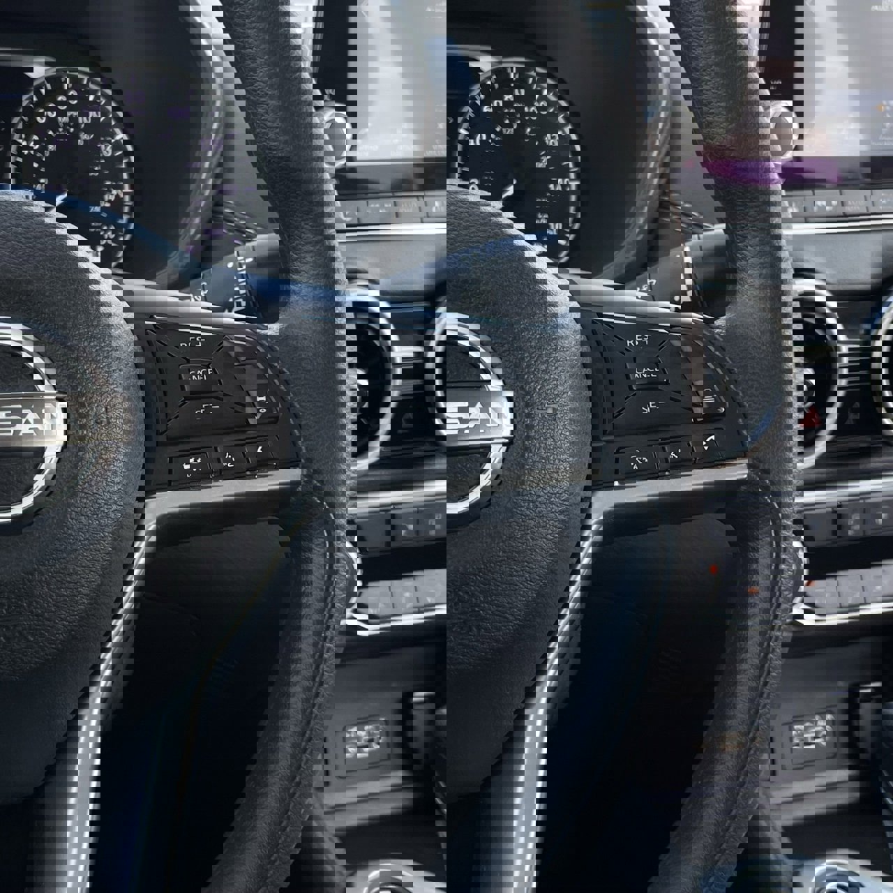 Used 2024 Nissan Sentra SV image 15